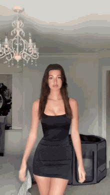 Relevance Brunette Pussy Gifs